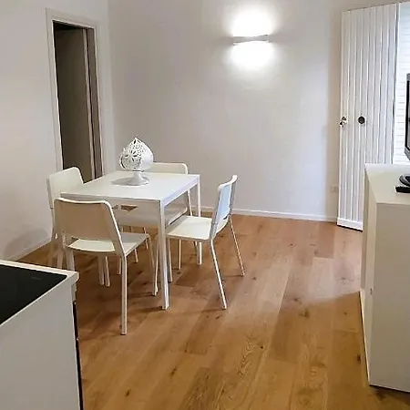 아파트 Via Genova 31 *