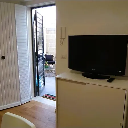 Апартаменты Via Genova 31 Бари