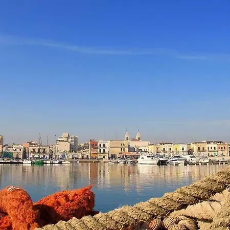 Via Genova 31 * Бари