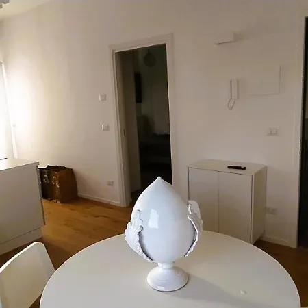 Via Genova 31 Appartement