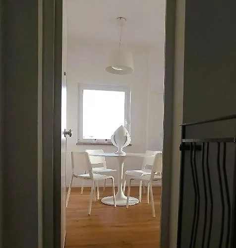 Via Genova 31 Διαμέρισμα *